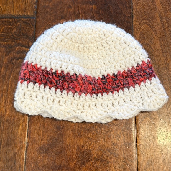 Baby Girls Crochet Beanie & Shoes - Picture 3 of 6